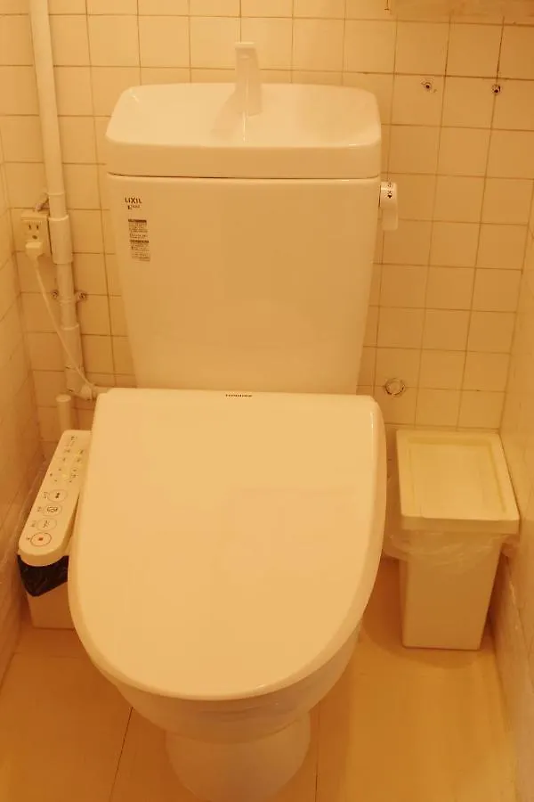 Kichinan Hotel Osaka 2*,